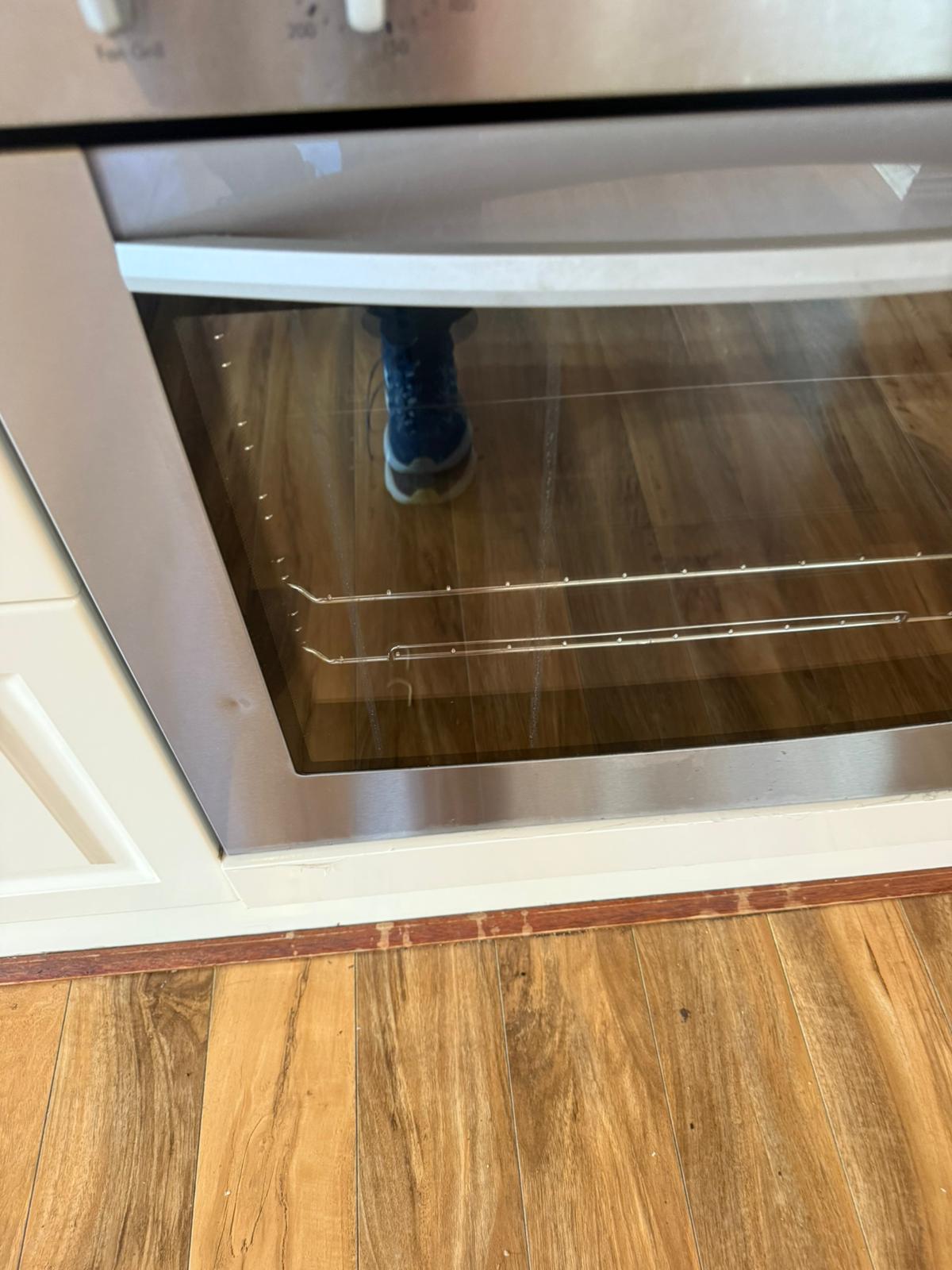 Oven deep clean Gold Coast